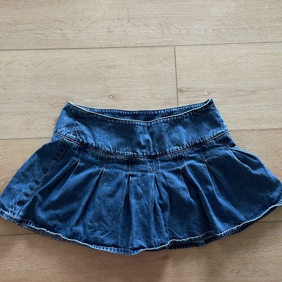American Eagle Outfitters Dark Blue Denim Skirt Hi-Rise Mini - Picture 2 of 6